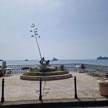 Villa Ondina House Giardini Naxos Esterno foto
